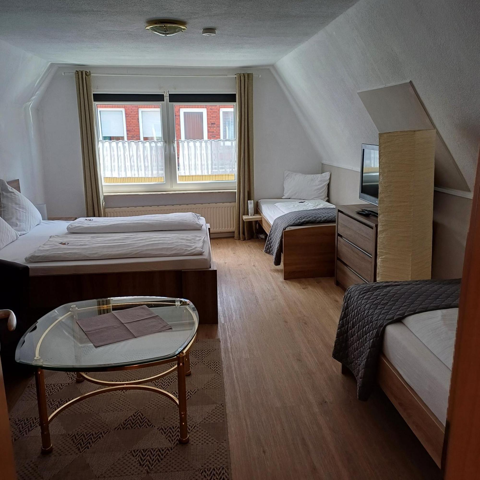 Alt-Emder Buergerhaus Hotel Emden Exterior foto